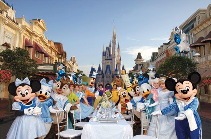 dining and eating at Disney