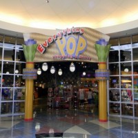 Everything Pop Shopping and Dining