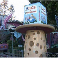 Disneyland Queen of Hearts