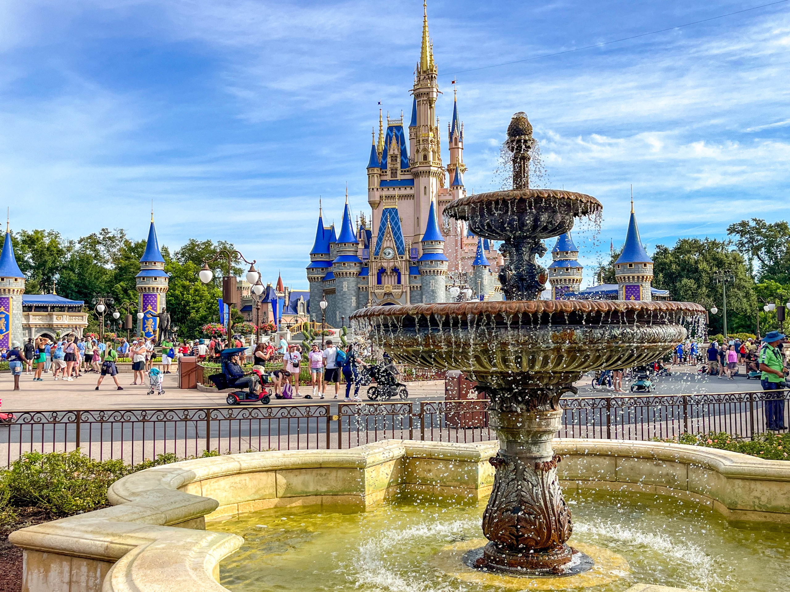 BREAKING: 2025 Disney World Bookings Open Tomorrow! Post Image