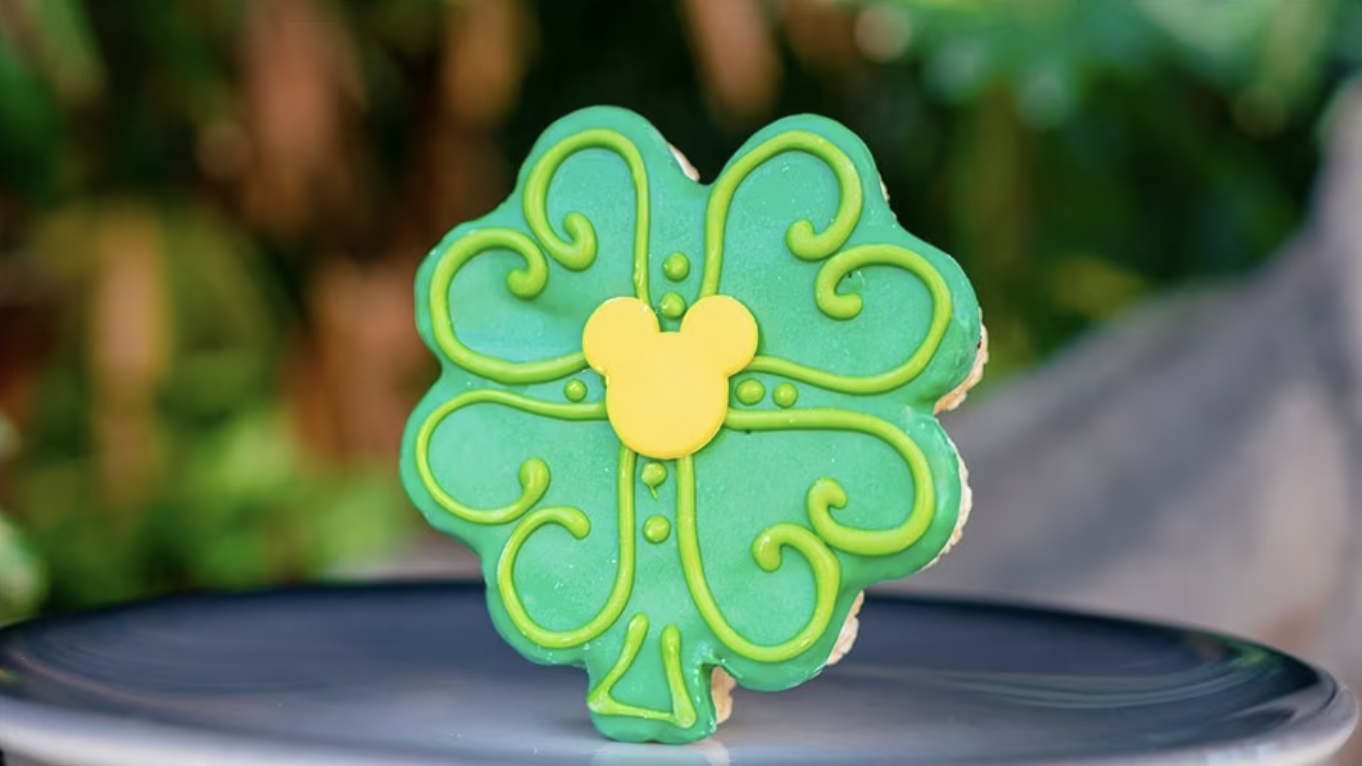 FULL LIST of St. Patrick’s Day Eats &amp; Drinks Coming to Disney World and Disneyland Post Image