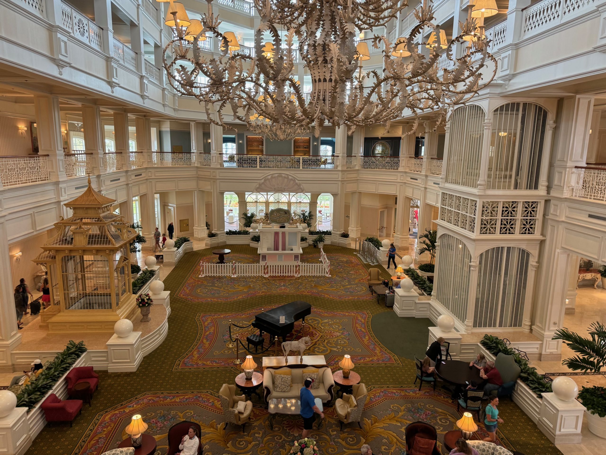 The Grand Cottage Returns for Easter at Disney’s Grand Floridian Resort Post Image