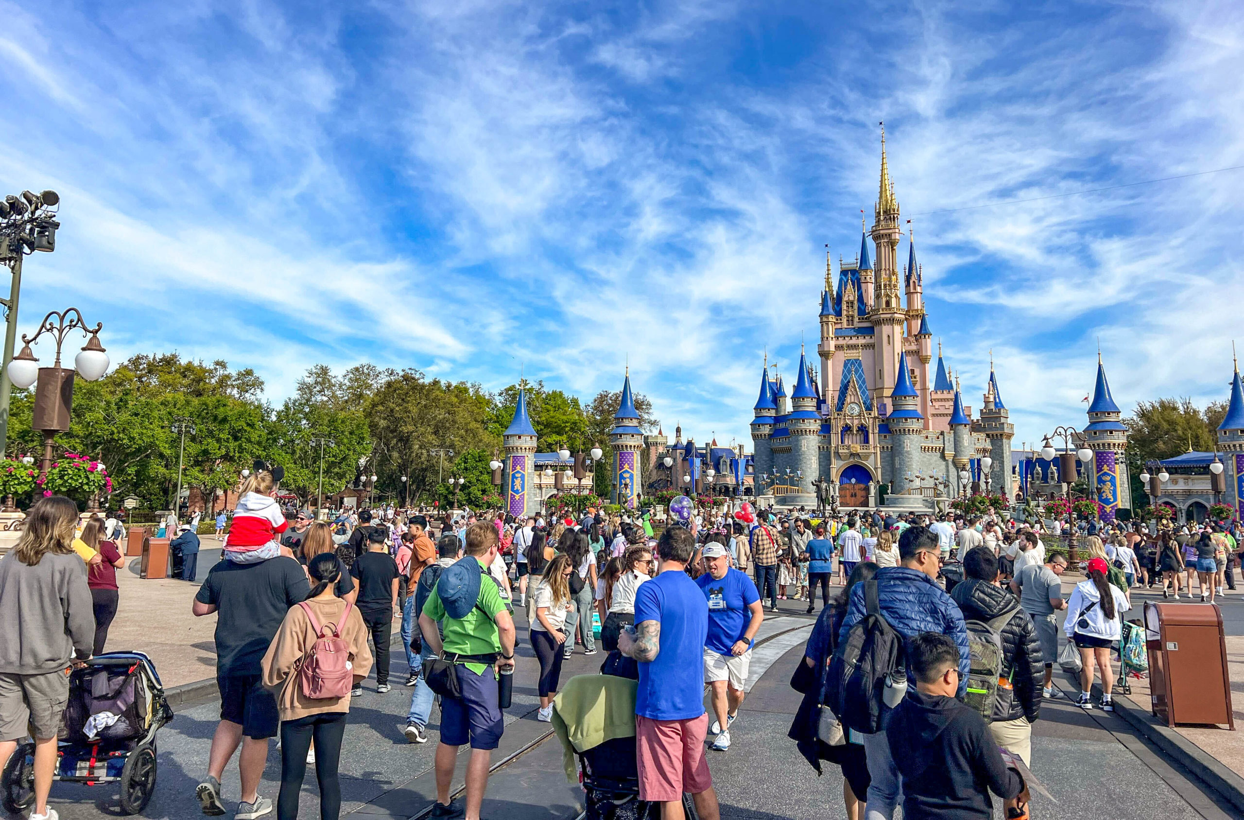 Spring Break Arrives in Disney World and the Crowds are Here to Prove It! Post Image