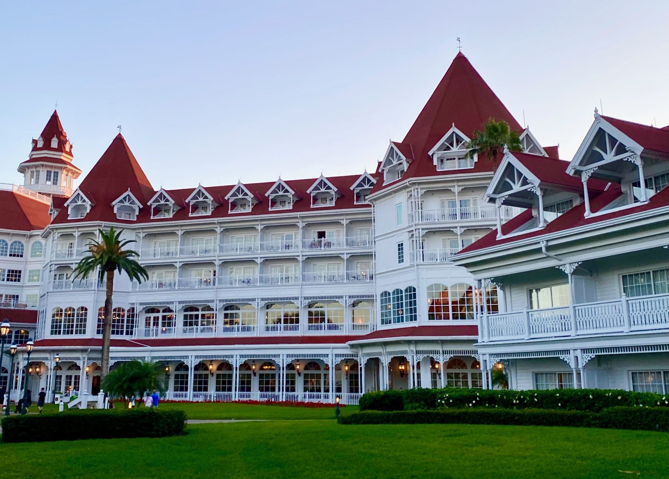 SOS—We CANNOT Resist the NEW Disney’s Yacht Club Resort Merchandise! Post Image