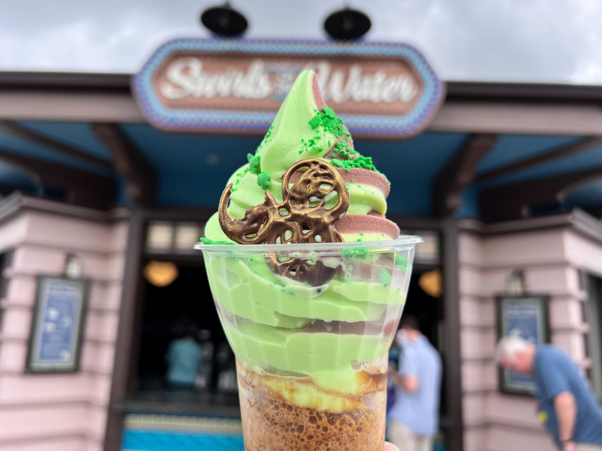 The St. Patrick’s Day Treat at Amorette’s Patisserie FINALLY Tells Us What’s at the End of the Rainbow Post Image