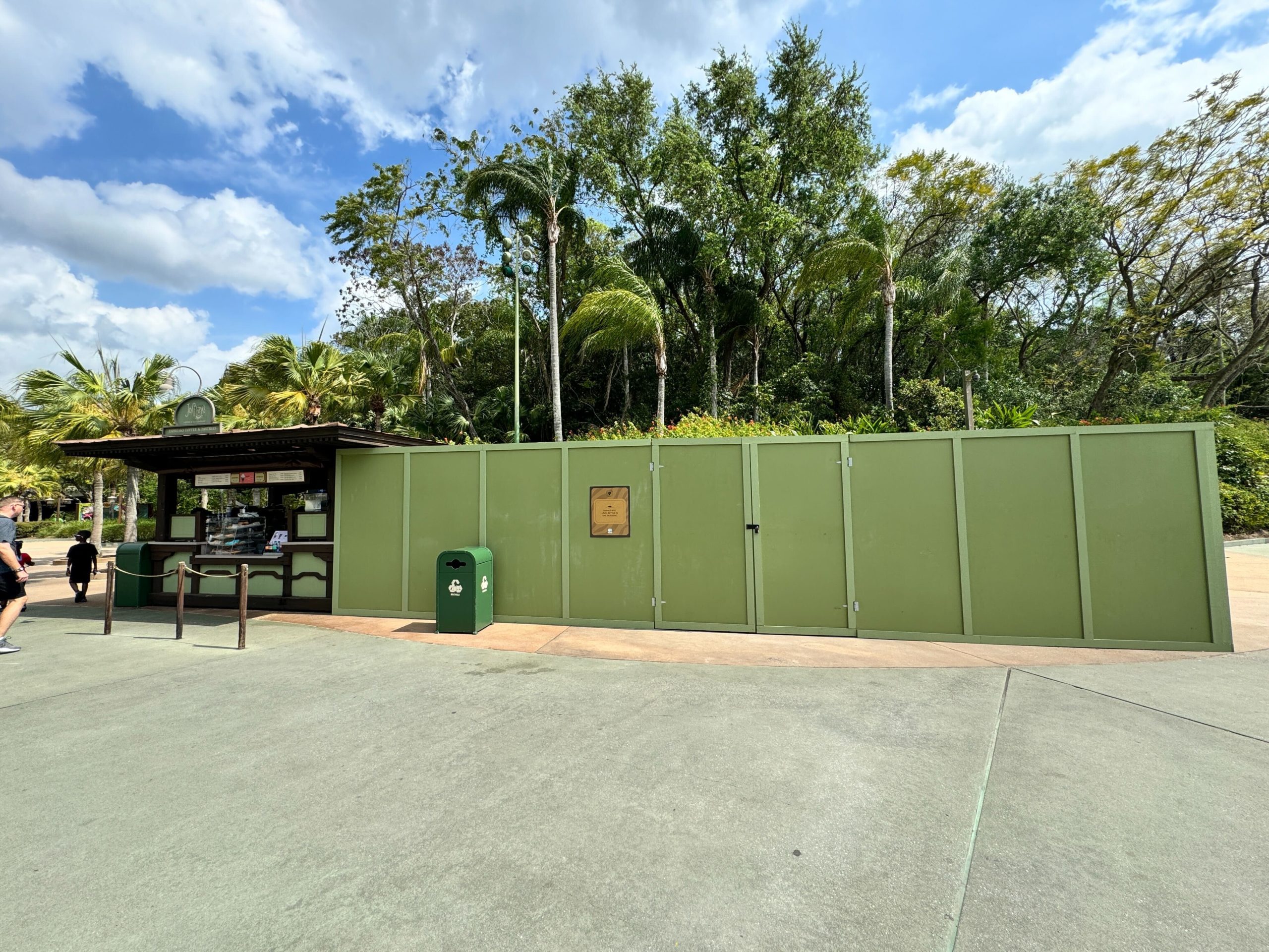 Construction Walls Pop Up at Entrance to Disney’s Animal Kingdom Post Image