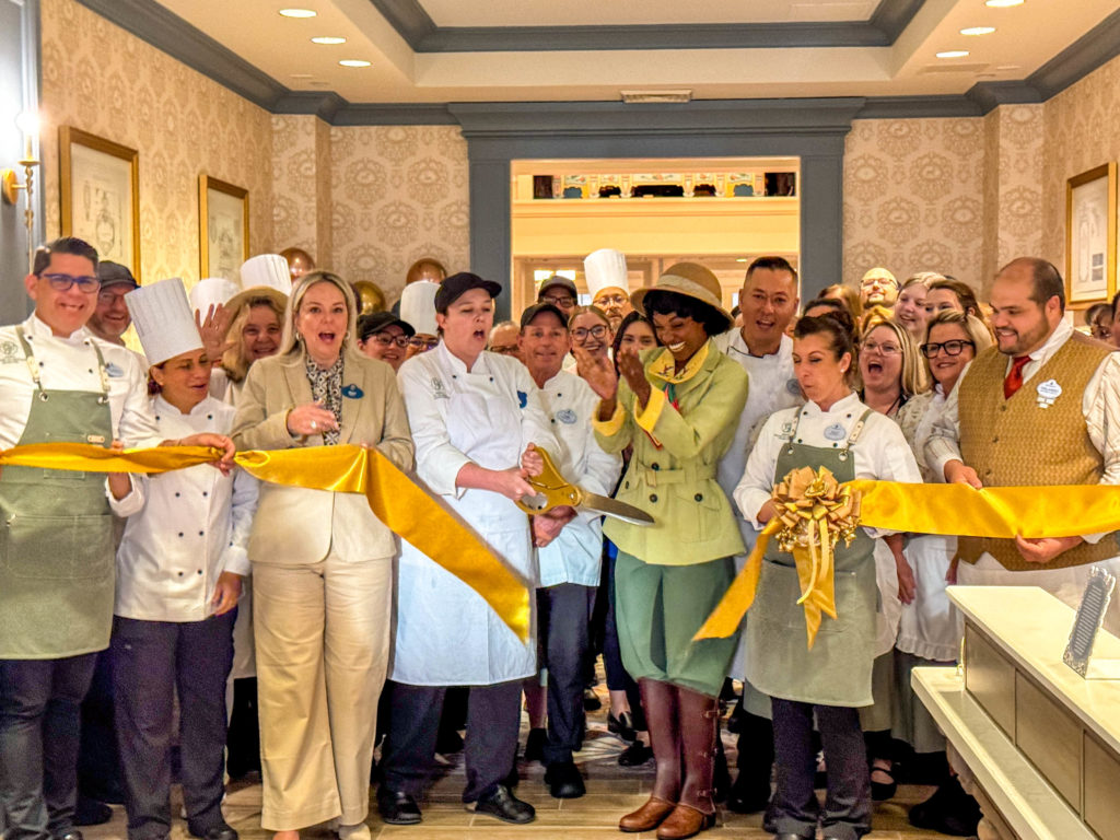 New MickeyBlog Video: 1900 Park Fare Dinner Review Post Image