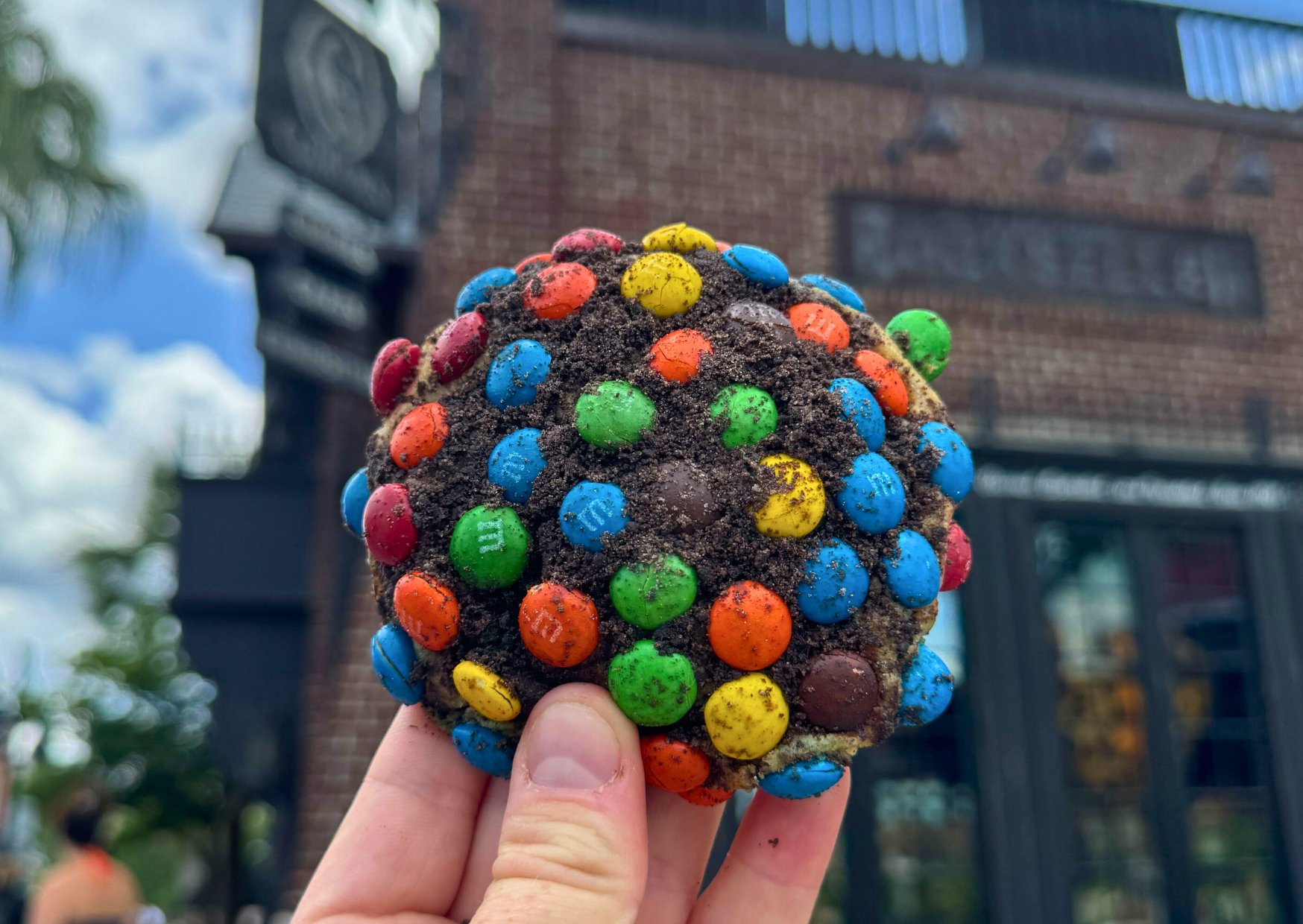 Head Over to One Disney World Hotel For a Special ‘Toy Story’ Cupcake Post Image