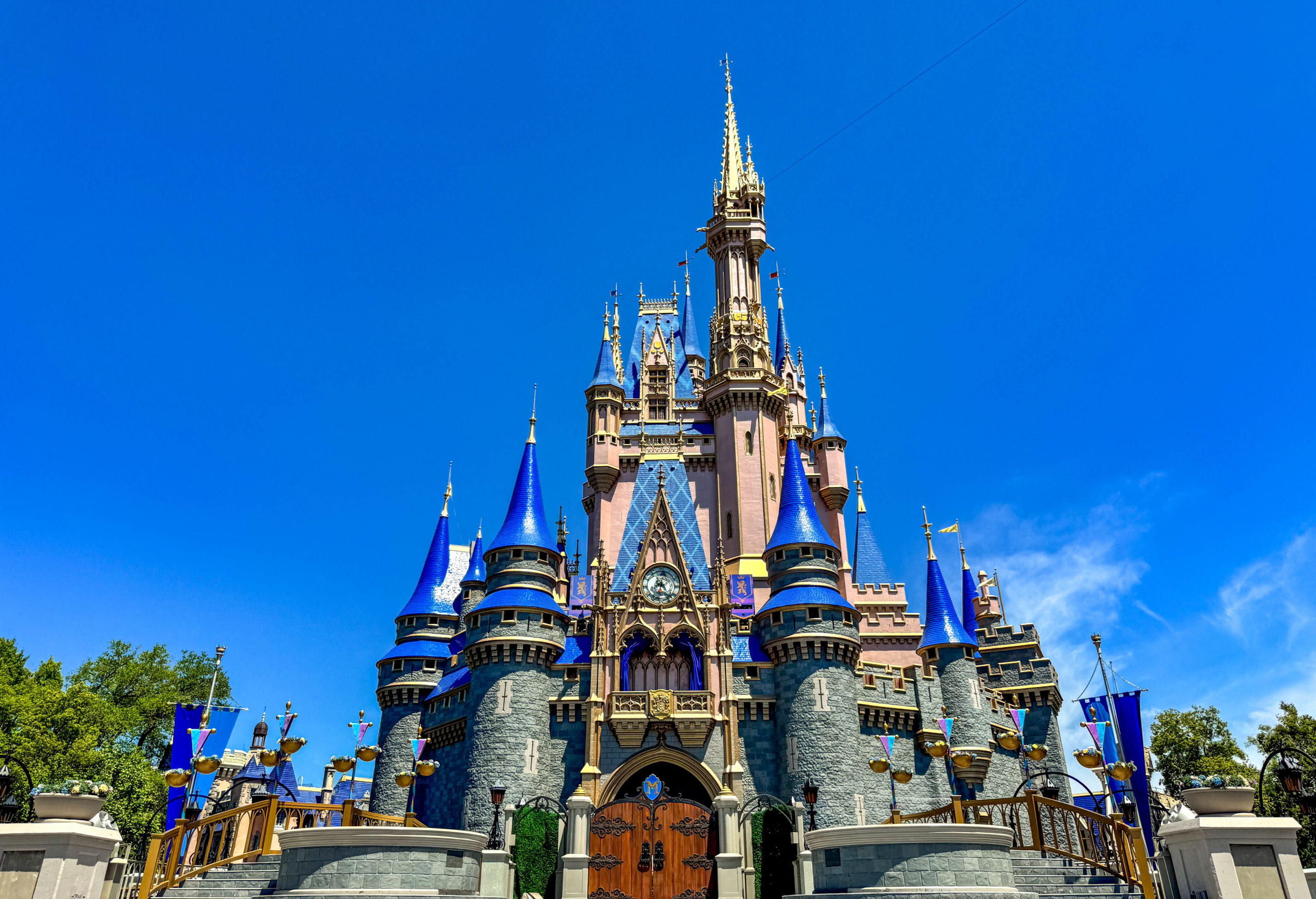 How Disney World’s New “Return to Queue” Feature Works Post Image