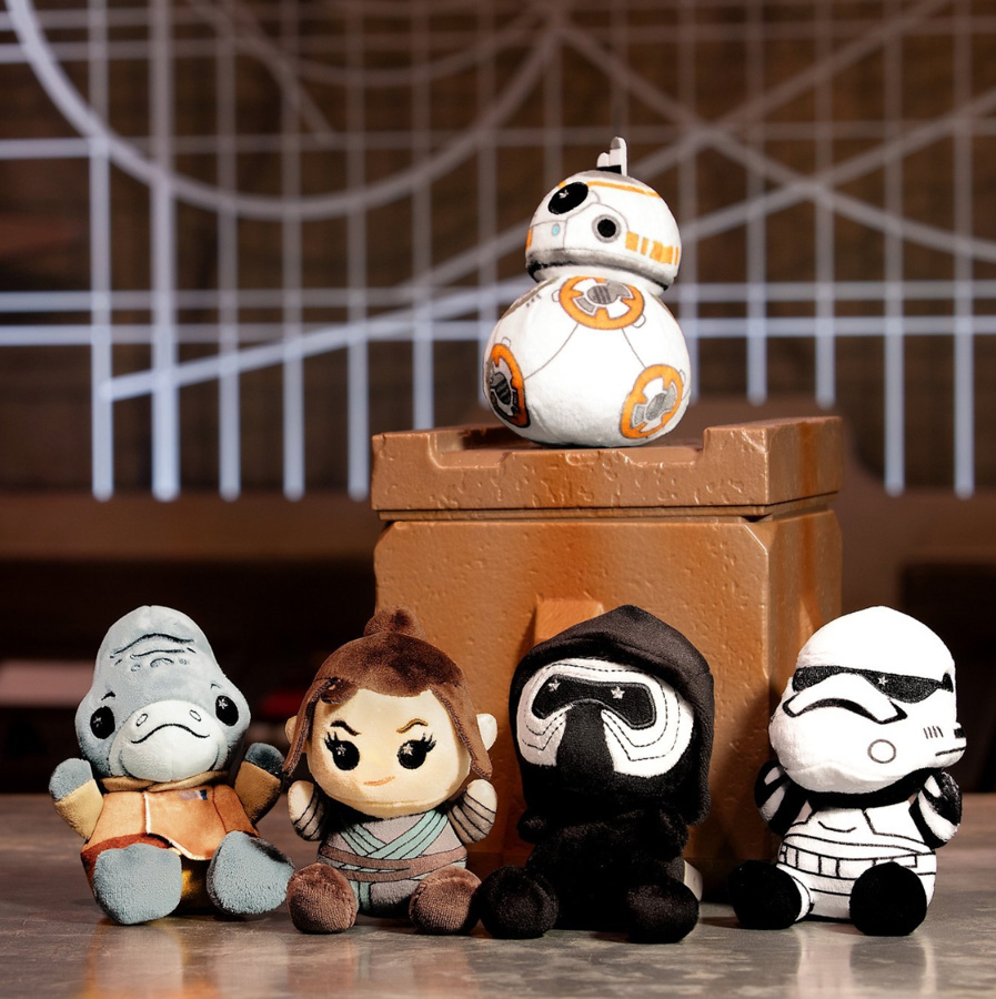 Virtual Queue For May the 4th Merchandise Event Now in the My Disney Experience App Post Image