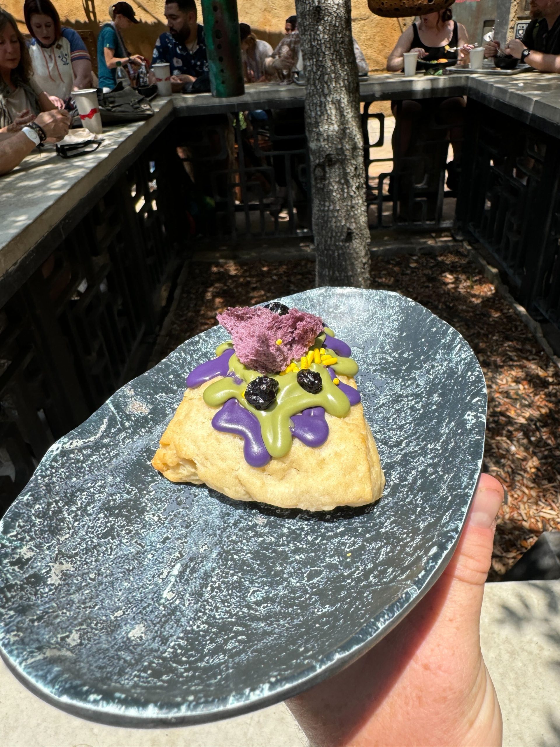 REVIEW: Mossberry Biscuit is Fun and Fruity for May the Fourth Post Image