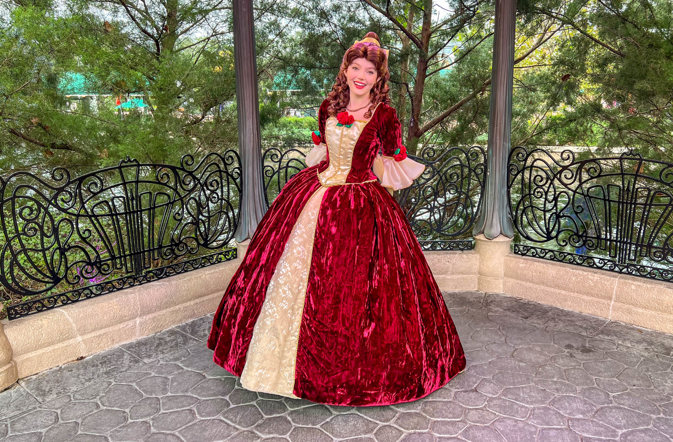 Tips and Tricks to Meet ALL Your Favorite Disney Princesses in EPCOT Post Image