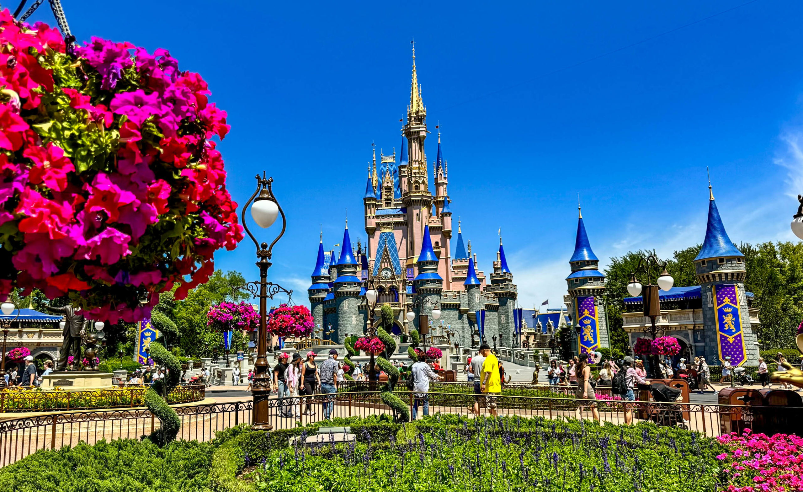 9 Reasons To Book A Split Stay in Walt Disney World Post Image