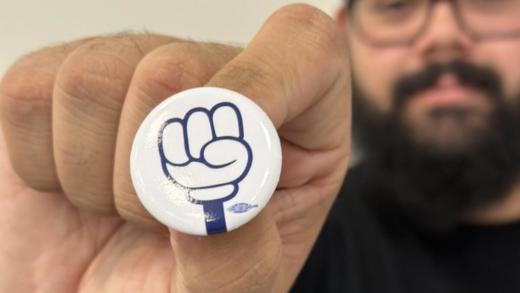 Disneyland Cast Members Will Vote on Striking Next Week Post Image