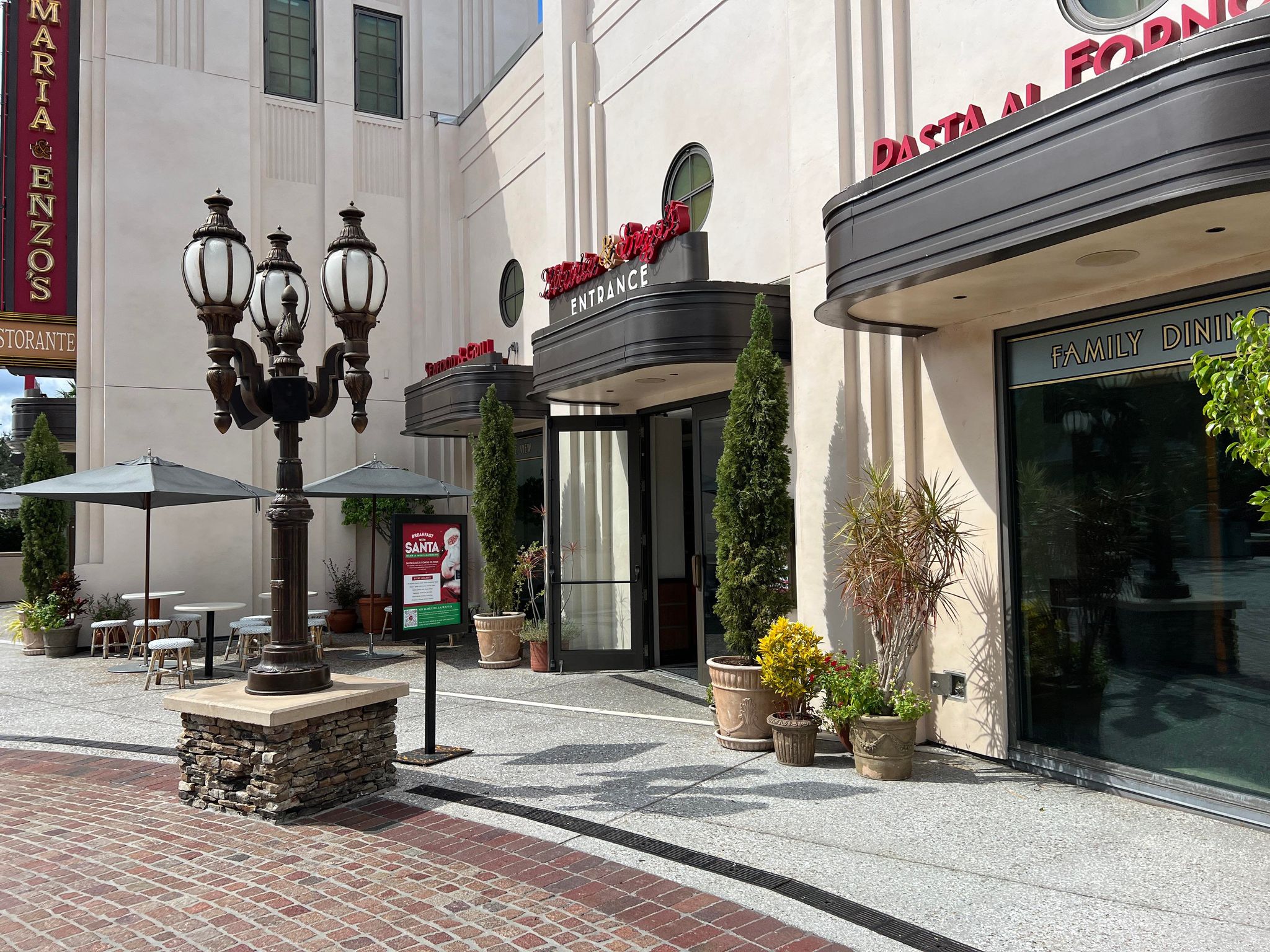 Tickets NOW on Sale for Breakfast With Santa at Maria &amp; Enzo’s Post Image