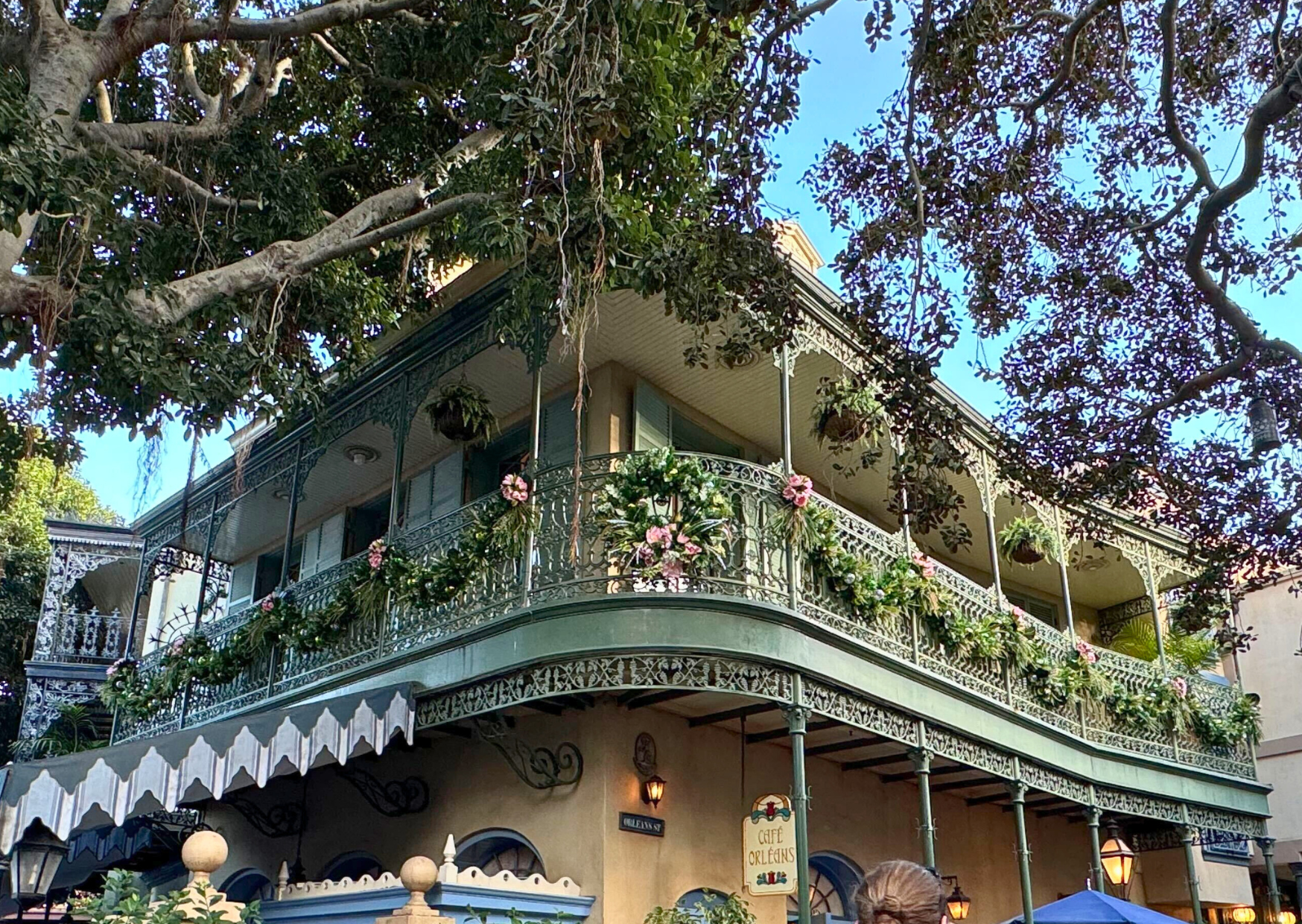 Disneyland Reveals Closure Date for “it’s a small world” Holiday Overlay! Post Image