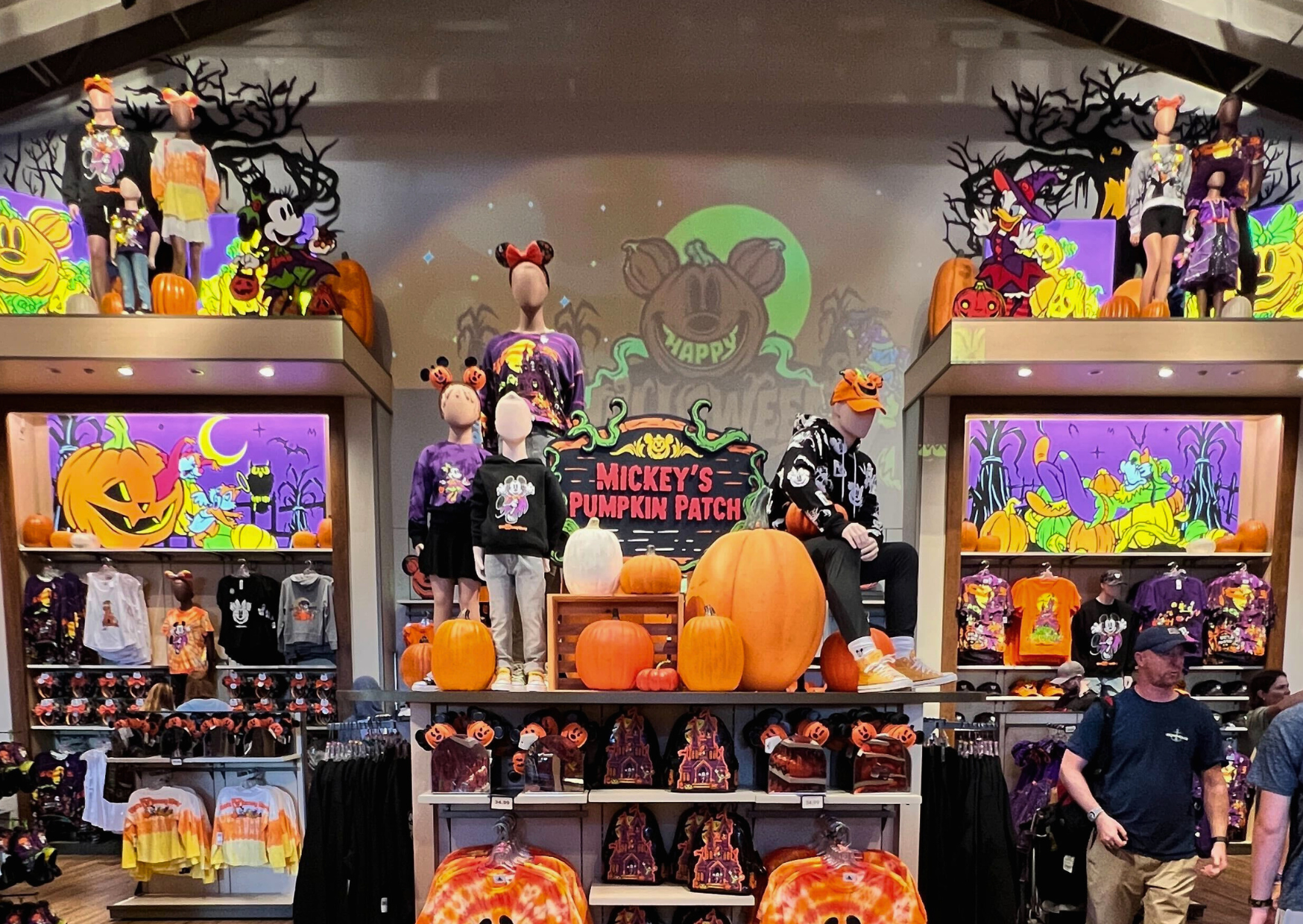 The NEW Disney x Her Universe Halloween Collection Is a NEED, Not a Want. Post Image
