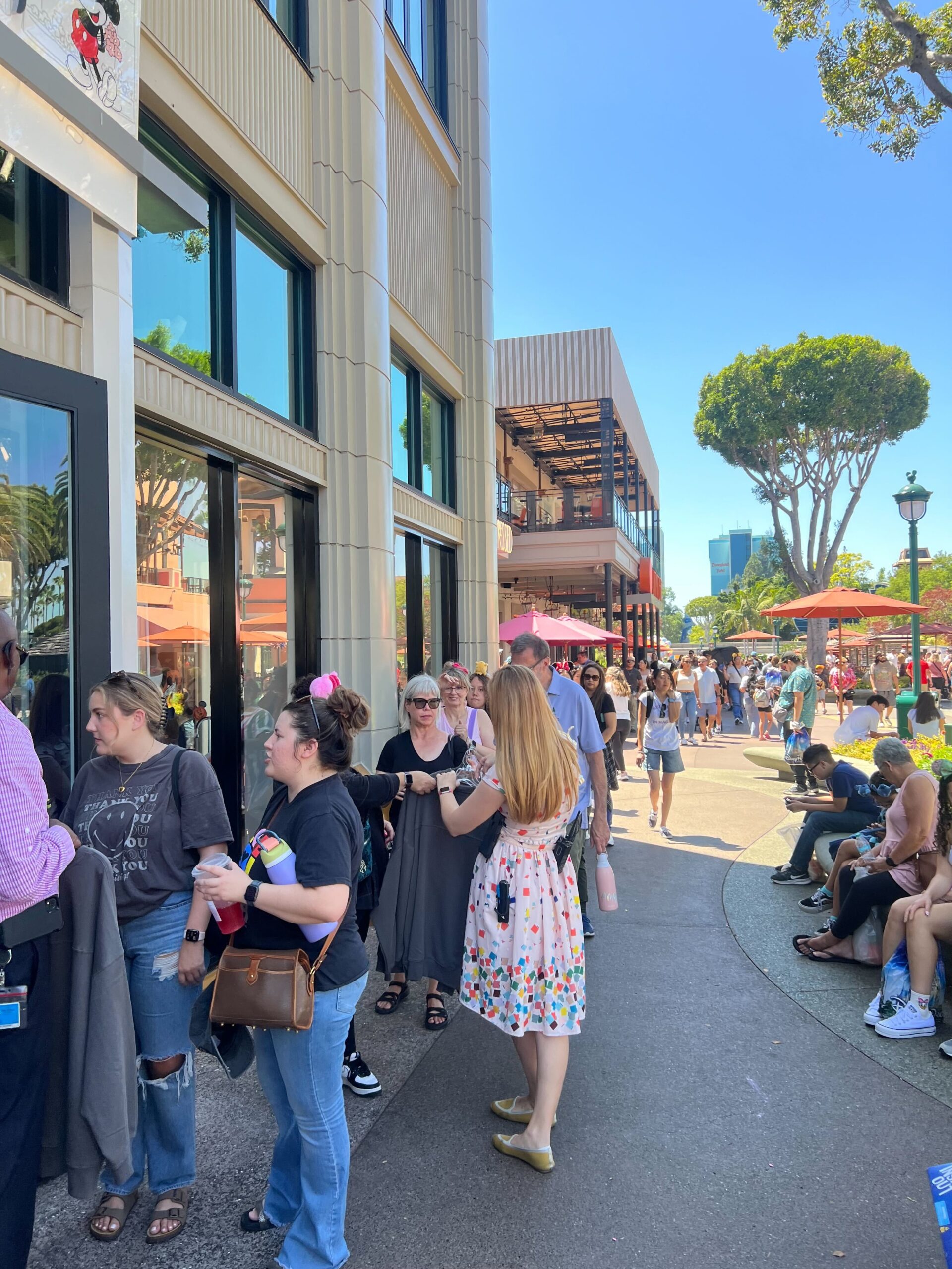 Whoa! New Disneyland Halloween Merchandise is Drawing Huge Crowds! Post Image