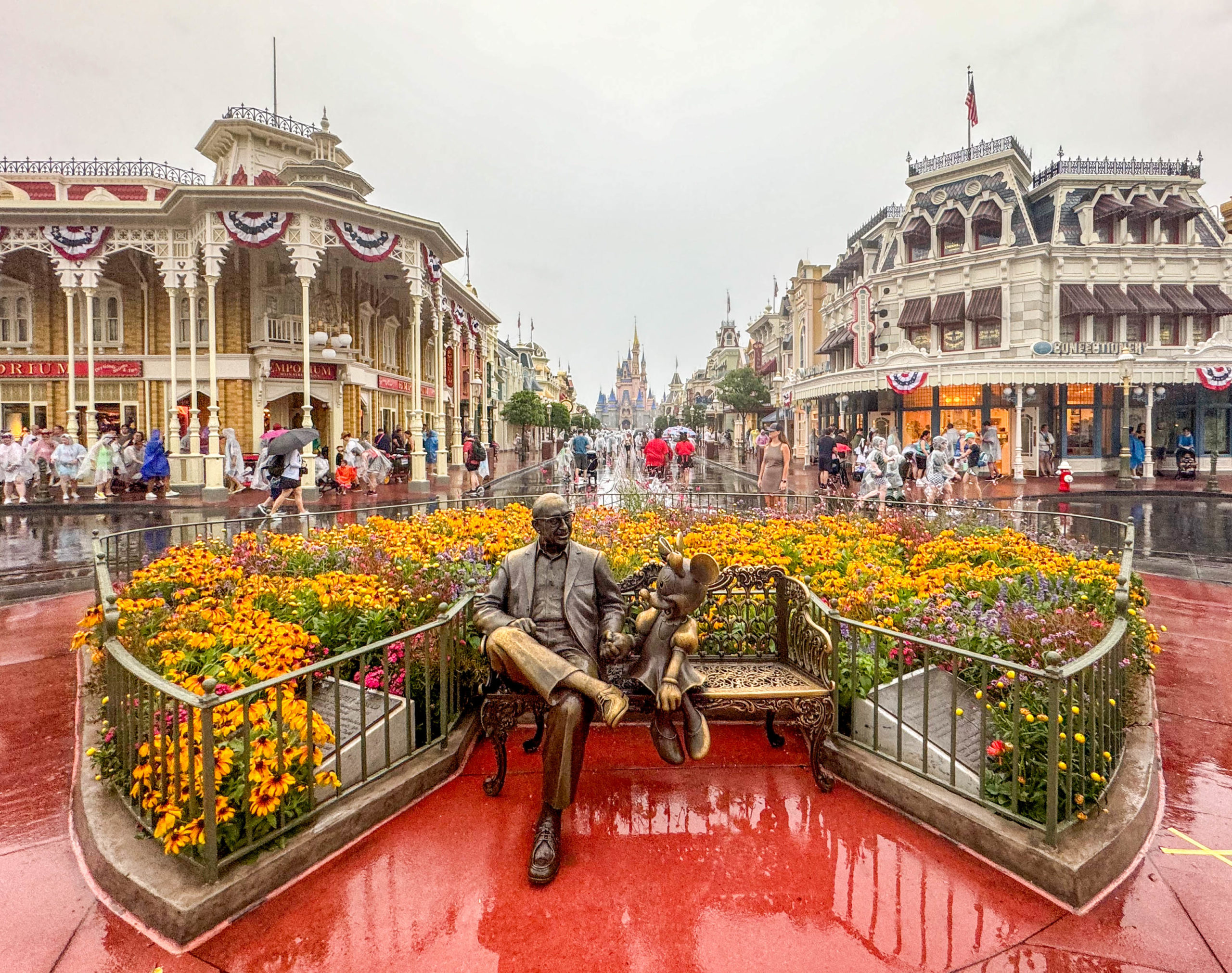 Oil Leak Causes Disneyland Park to Open Late Today Post Image