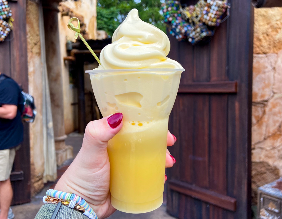 ICONIC DISNEY SNACKS: Cheshire Cat Tail at Cheshire Cafe Post Image