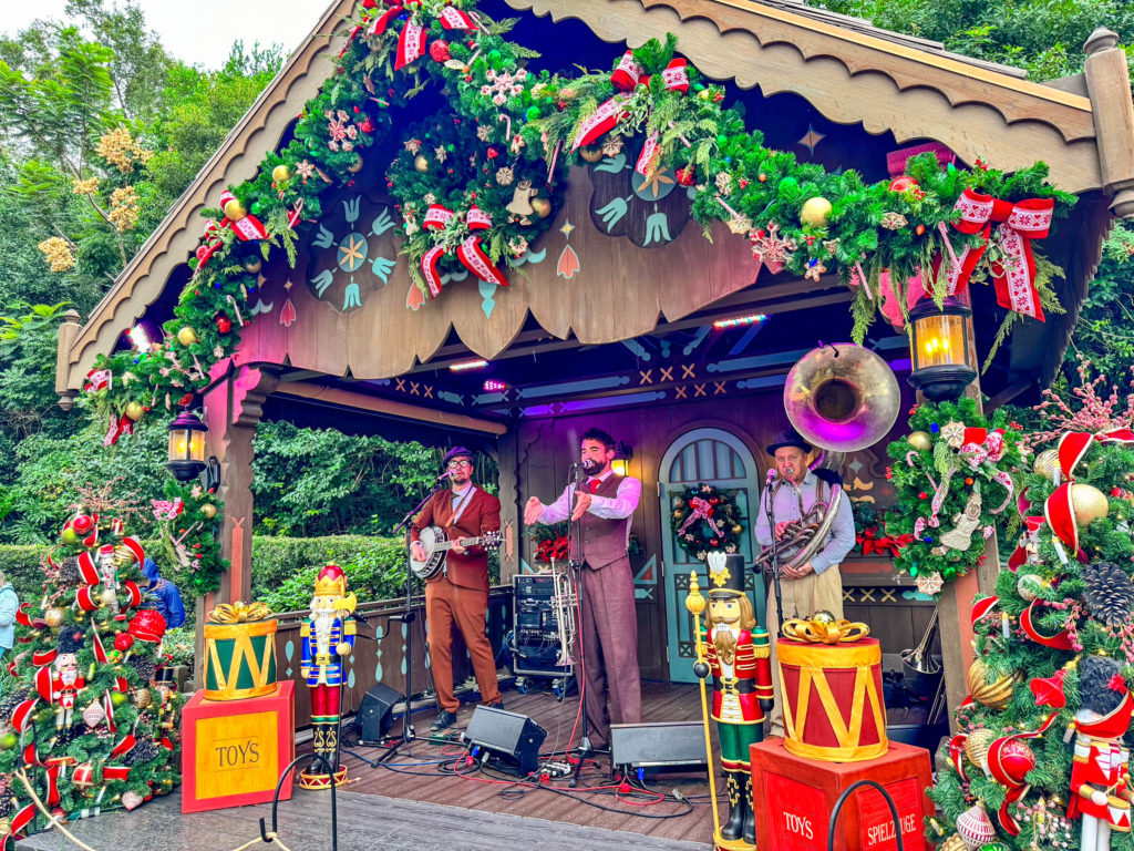 NEW Experiences Announced for the 2024 EPCOT Festival of the Holidays! Post Image