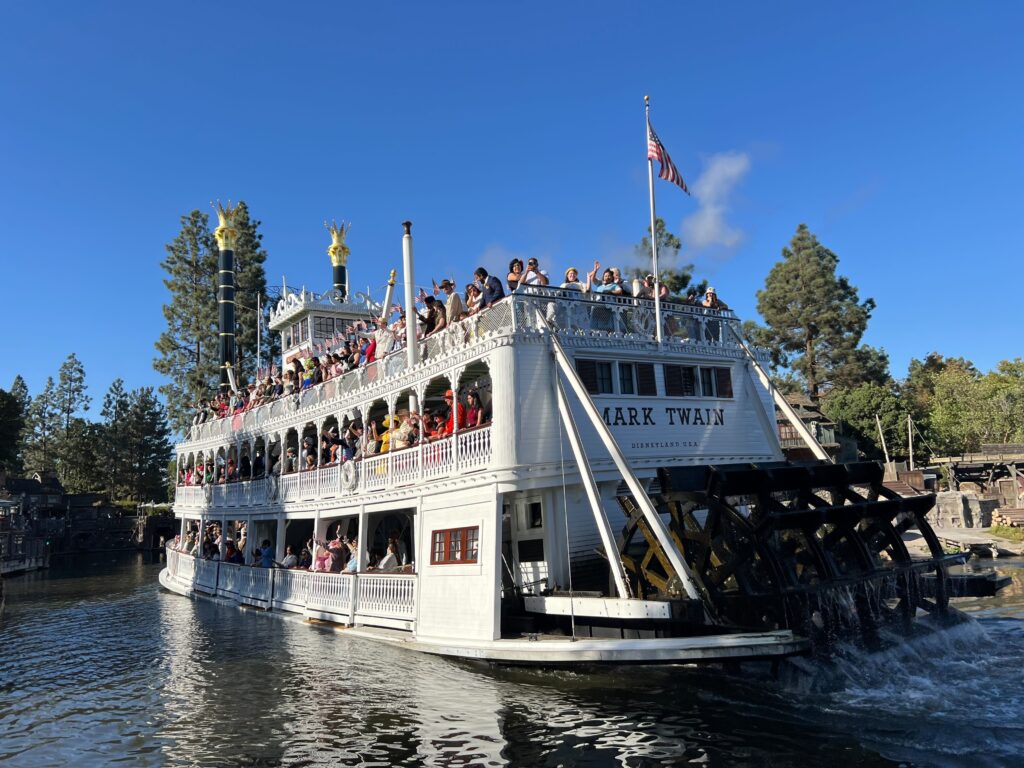 Guests Dress in Their Sunday Finest For Dapper Day at Disneyland Post Image