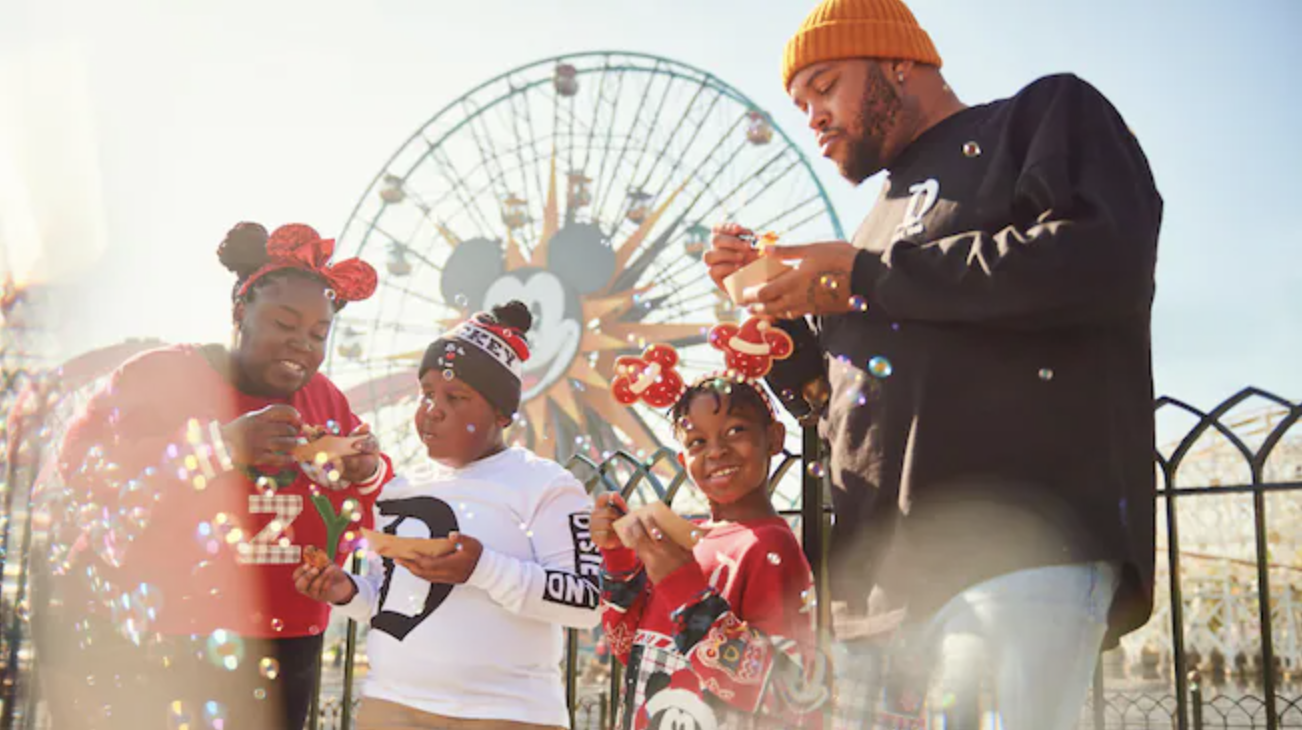 FULL LIST of Eats &amp; Drinks Coming to Festival of Holidays in Disney California Adventure Post Image