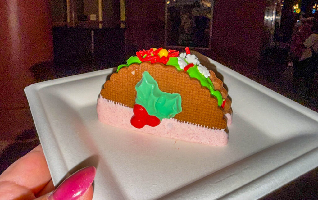 We Tried the New Duffy Brownie at Disney Jollywood Nights — Here Is the Verdict Post Image