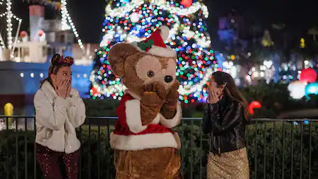 Festive Ways to Celebrate the Holidays at Walt Disney World in 2024 Post Image