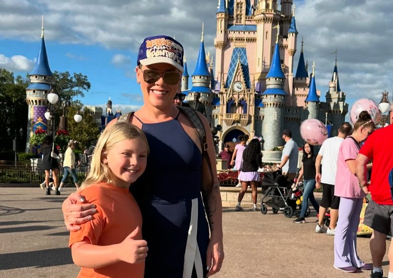 VIDEO: Watch Kacey Musgraves Visit Disney World For the First Time! Post Image