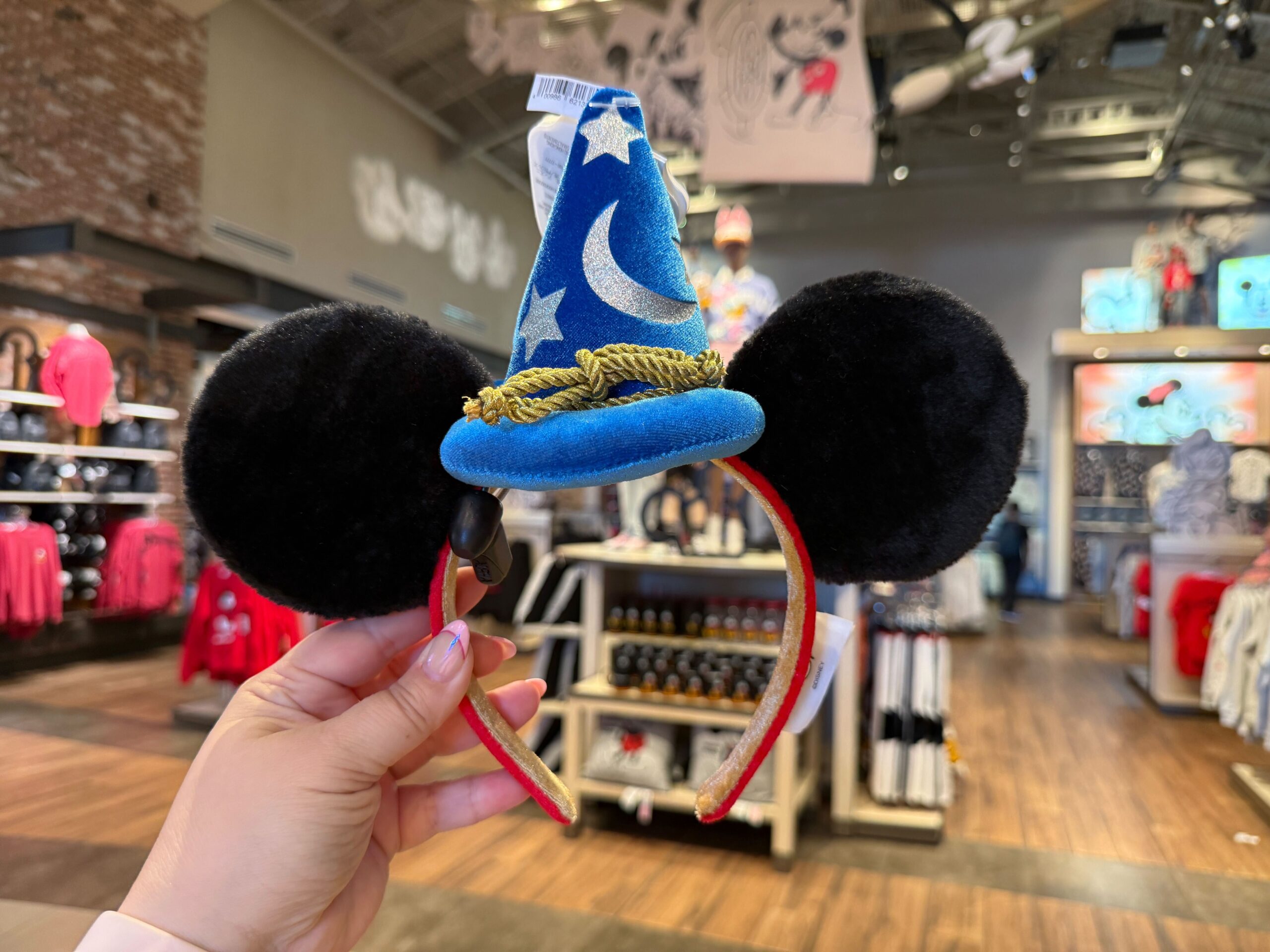BaubleBar’s SWEET Pair of Cherry Minnie Ears Can Be Picked on the Disney Store Website! Post Image