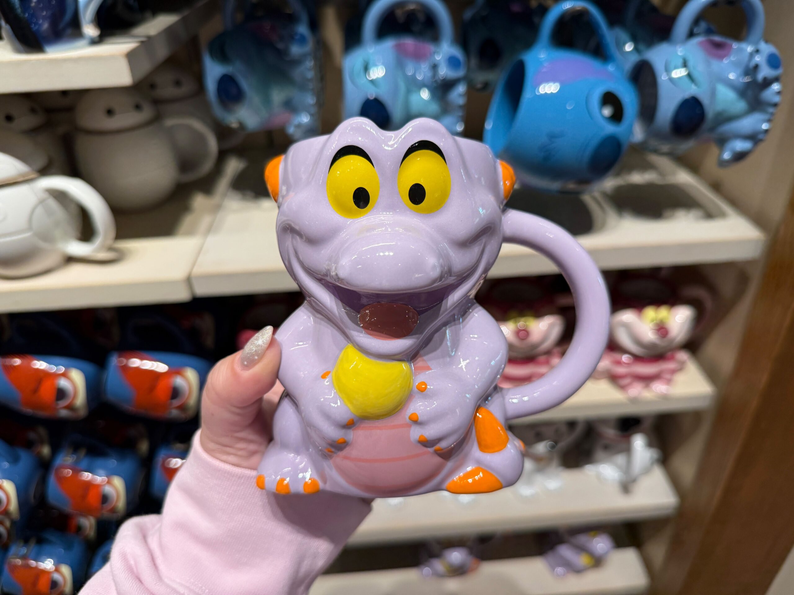 World of Disney Has the Castle Collection Minnie Ears! Post Image