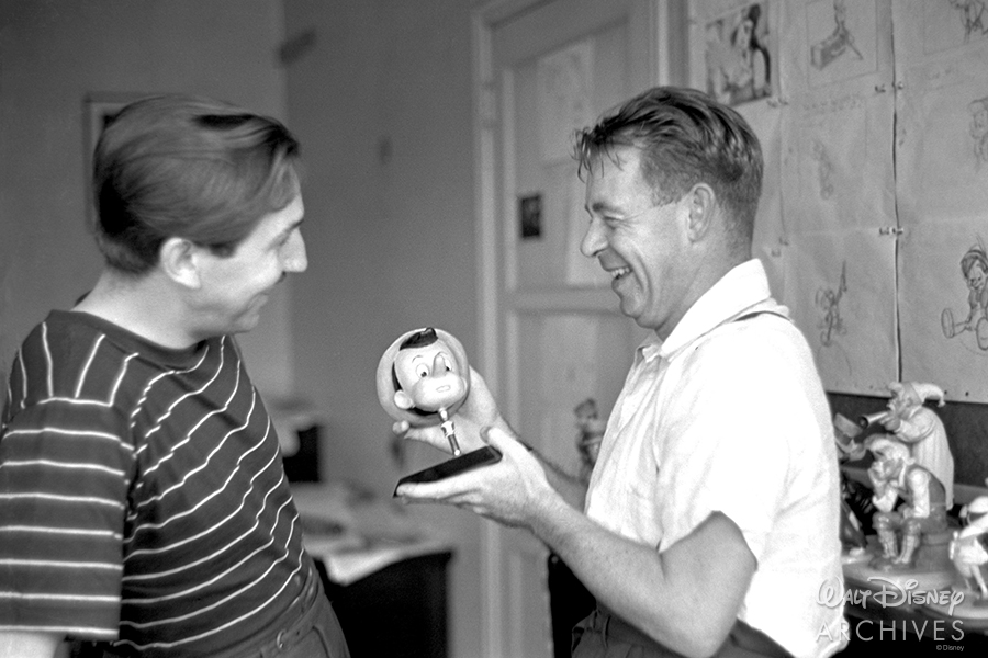 Disney Archives Recreates an Iconic Walt Disney Photo For the 85th Anniversary of ‘Pinocchio’ Post Image