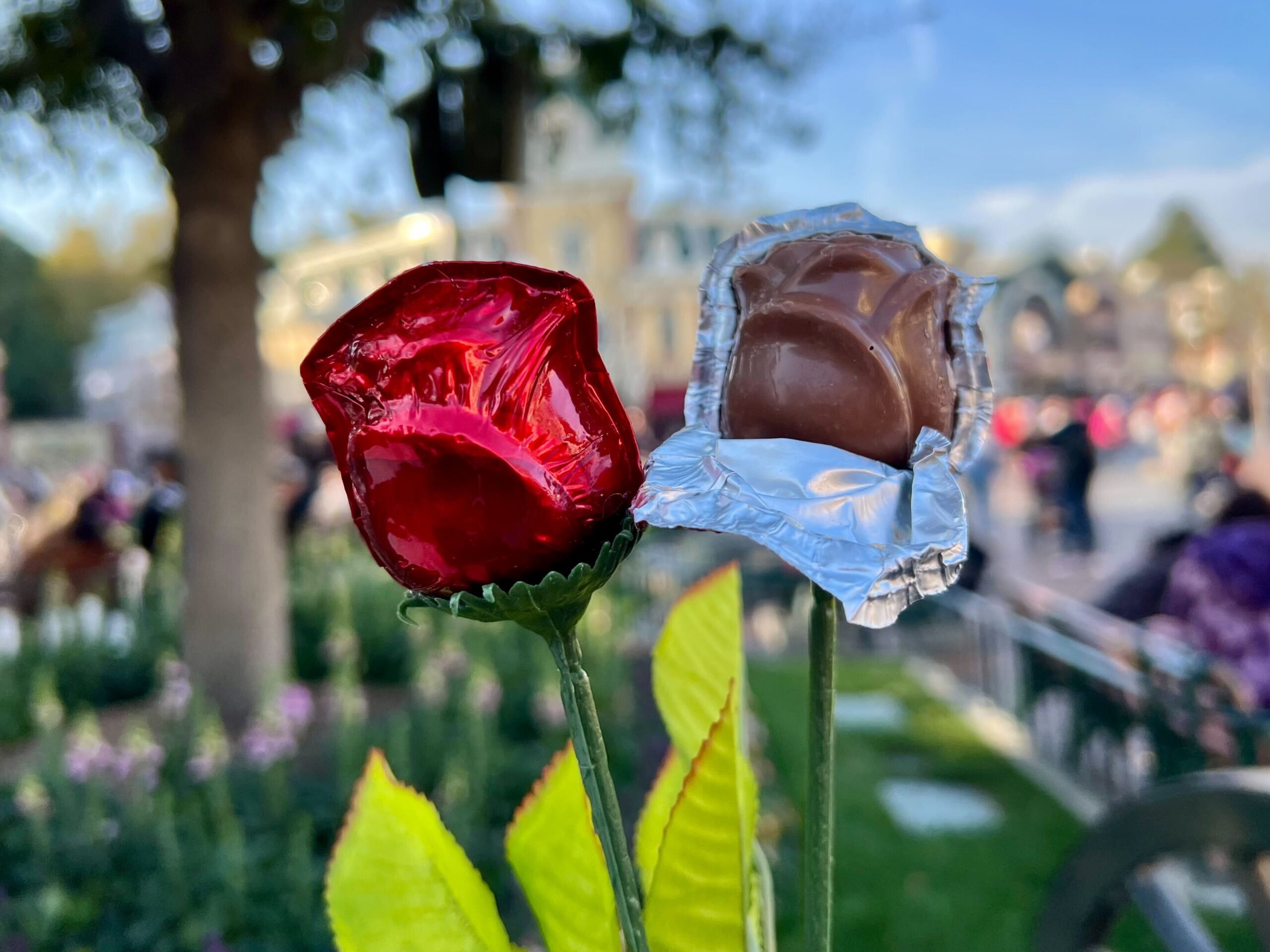 Fall for Black Tap’s Valentine’s Day Red Velvet Cookie CrazyShake in Downtown Disney! Post Image