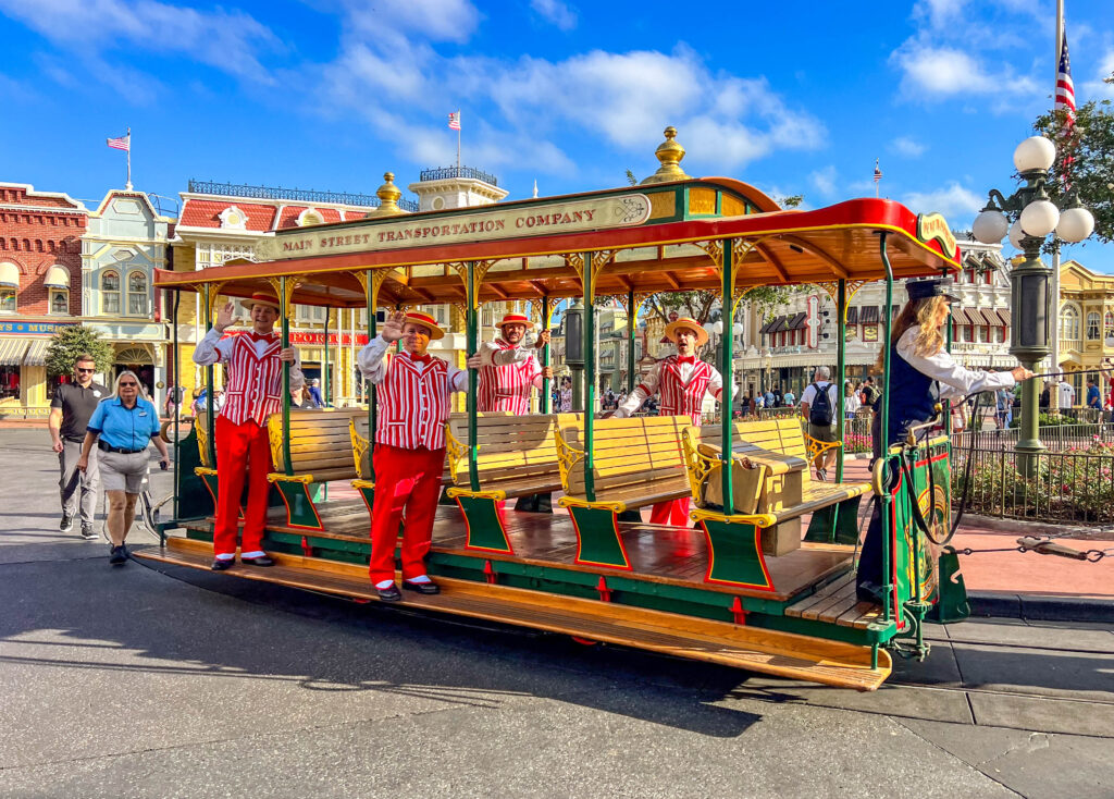 Princess Ariel &amp; Prince Eric are Meeting &amp; Greeting in Disney’s Hollywood Studios Today! Post Image