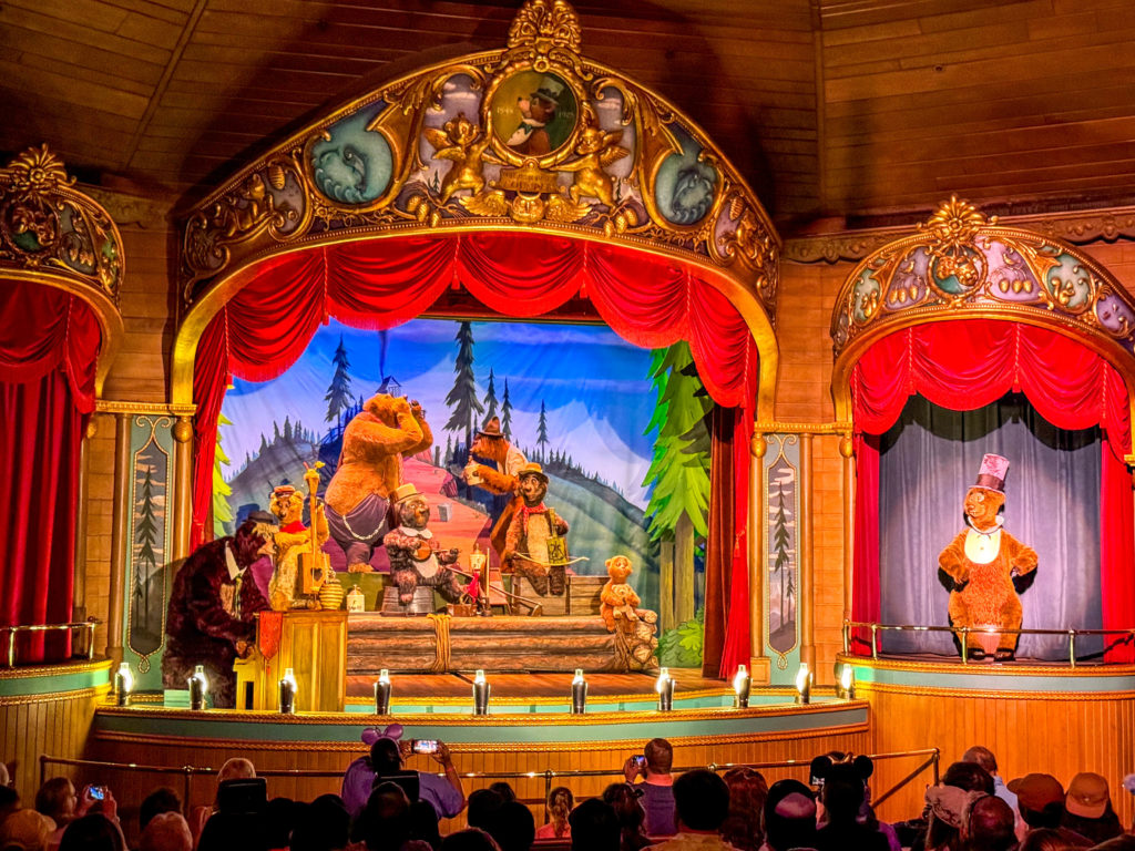The Country Bear Musical Jamboree Has Been a “Home Run” For Disney Post Image