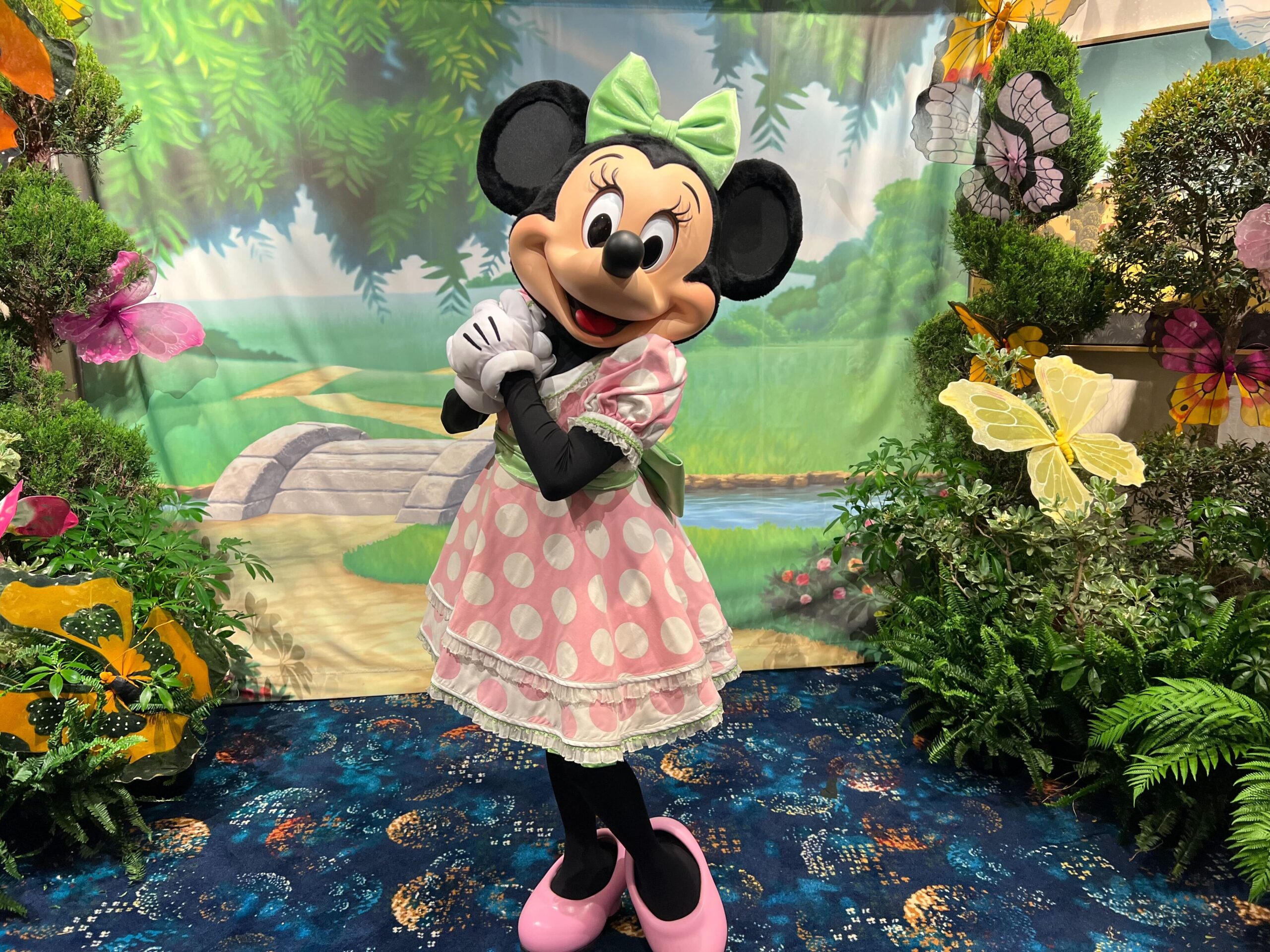 Grab a Last-Minute Easter Basket at the Disneyland Resort Hotels! Post Image
