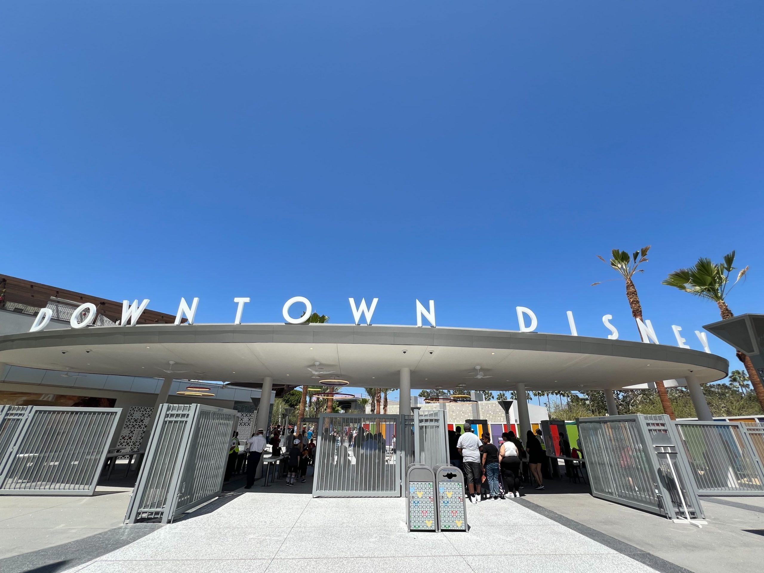 PHOTOS: Exciting Updates on Earl of Sandwich at Downtown Disney District Post Image