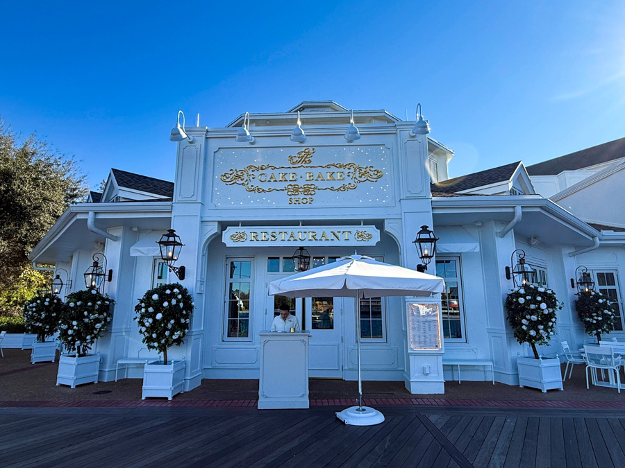 PHOTOS &amp; VIDEO: The Jellyrolls Facade Is ALREADY Being Demolished at Disney’s BoardWalk Post Image
