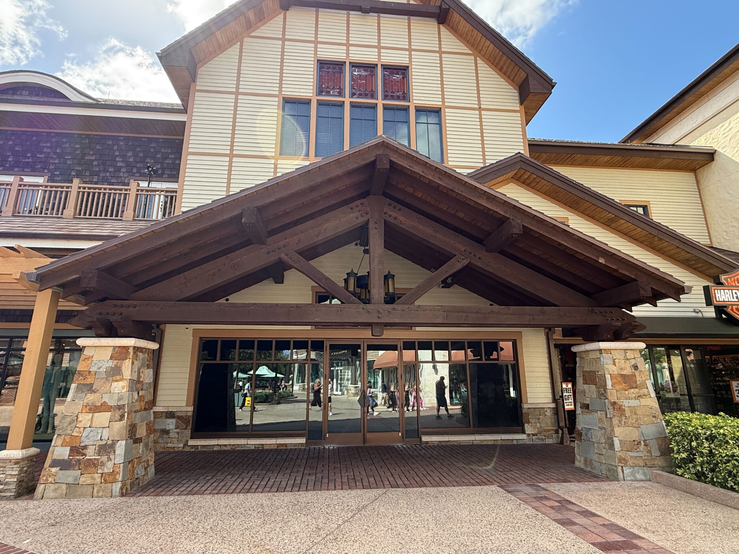 Popular Sportswear Store Closes in Disney Springs Post Image