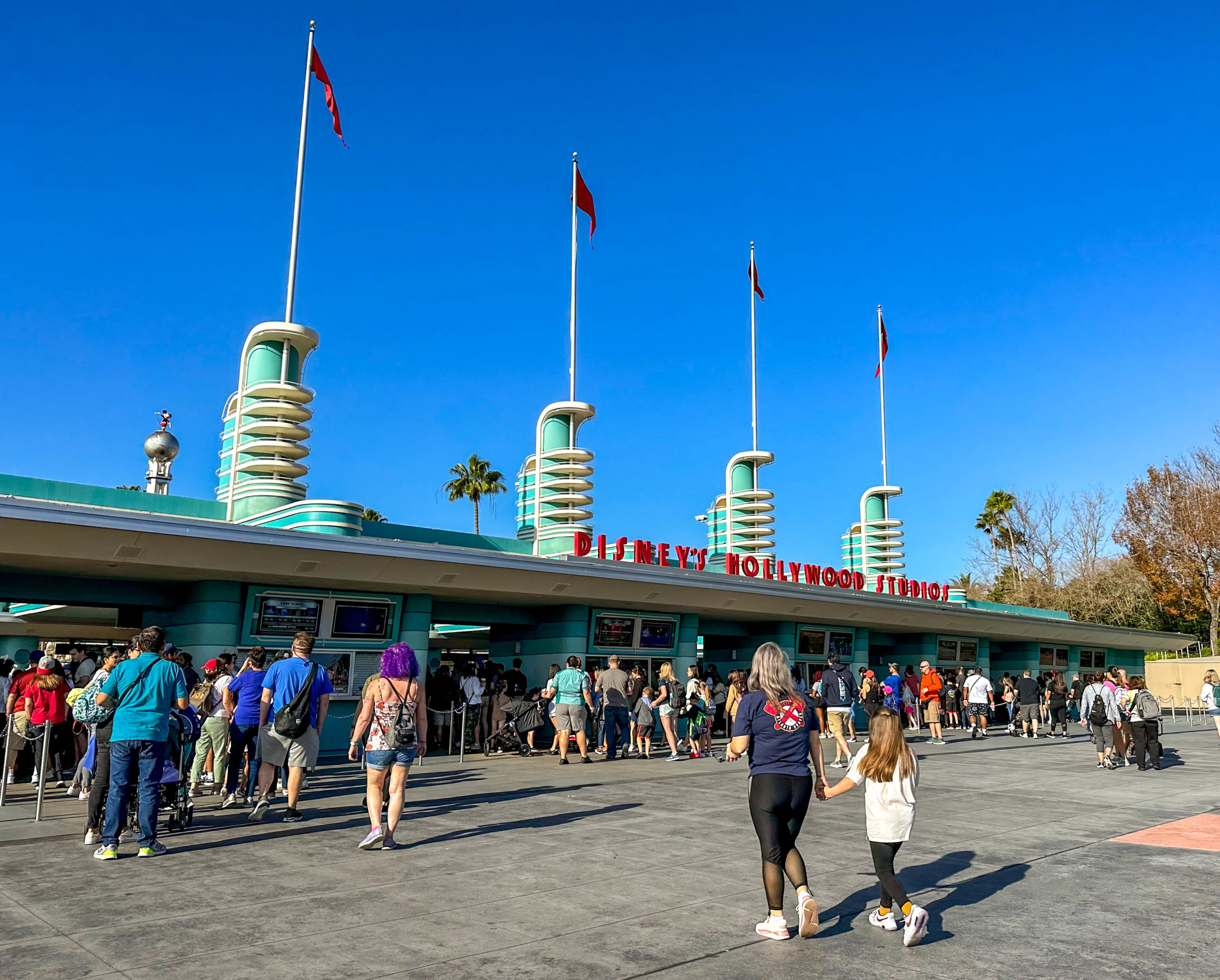 We’re At Mama Melrose’s in Disney’s Hollywood Studios For the LAST Time! Post Image