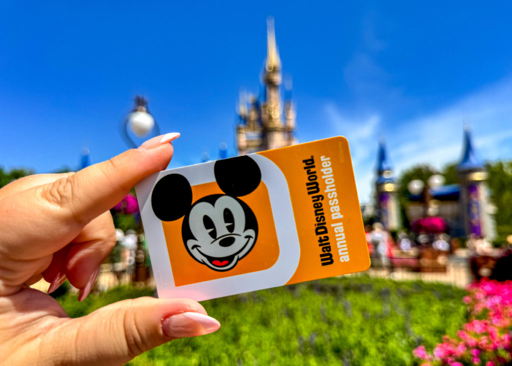 WDW Annual Passholders Enjoy 40% Off Select Restaurants Starting Today! Post Image