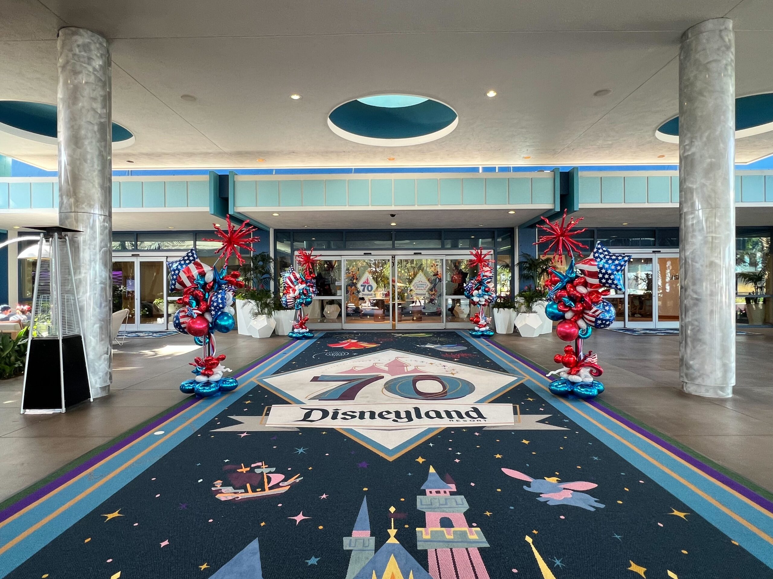 PHOTOS: New Anniversary and Halloween Shirts Have Arrived in Disneyland! Post Image