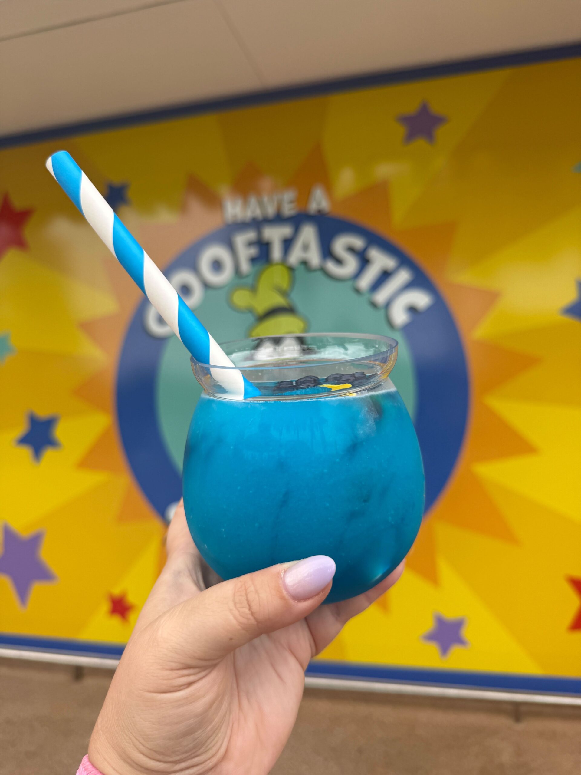 FULL LIST of Where to Grab a DOLE Whip in Disney World! Post Image