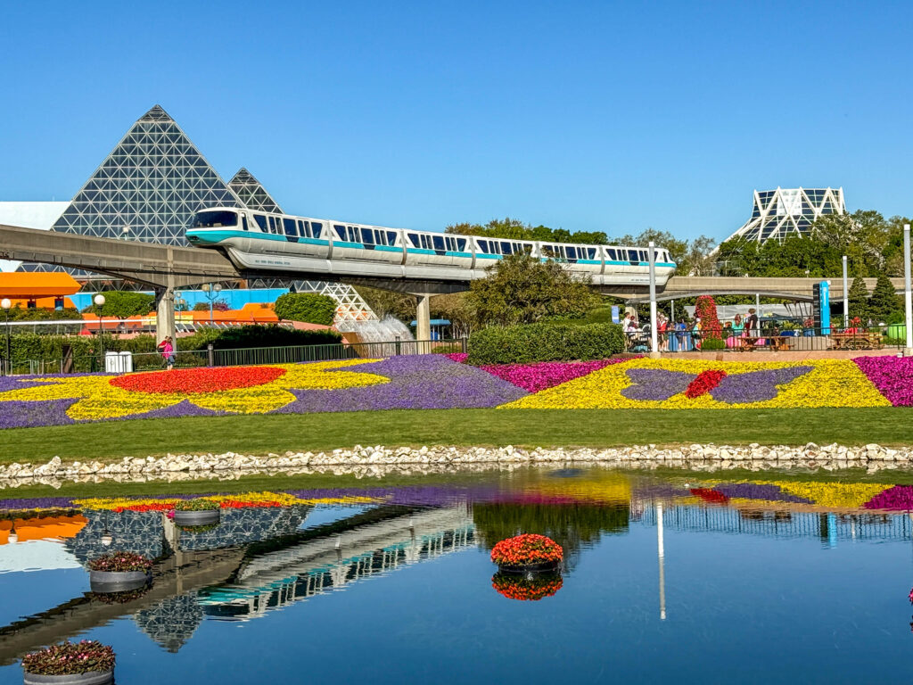Diver Lock-Out Chamber Demonstrations Returning to The Seas at EPCOT Post Image