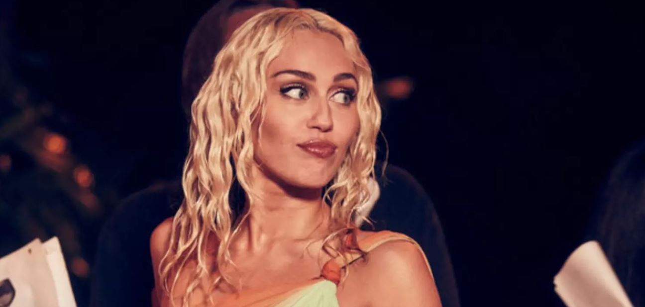 Miley Cyrus Gets Star on Hollywood Walk of Fame Post Image