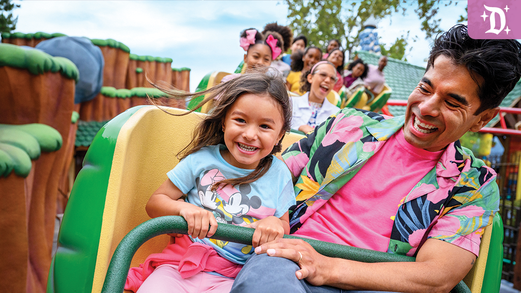 8 Unexpected Items You Need in Your Disney World Diaper Bag Post Image