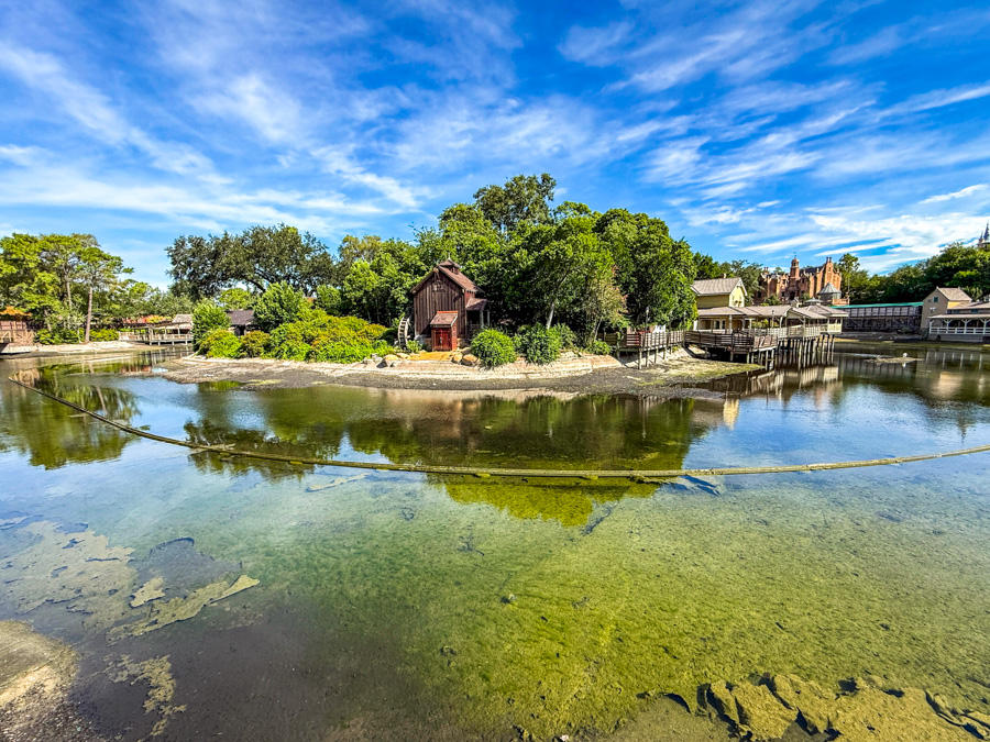 The Adventureland Sign is Missing in Magic Kingdom Post Image