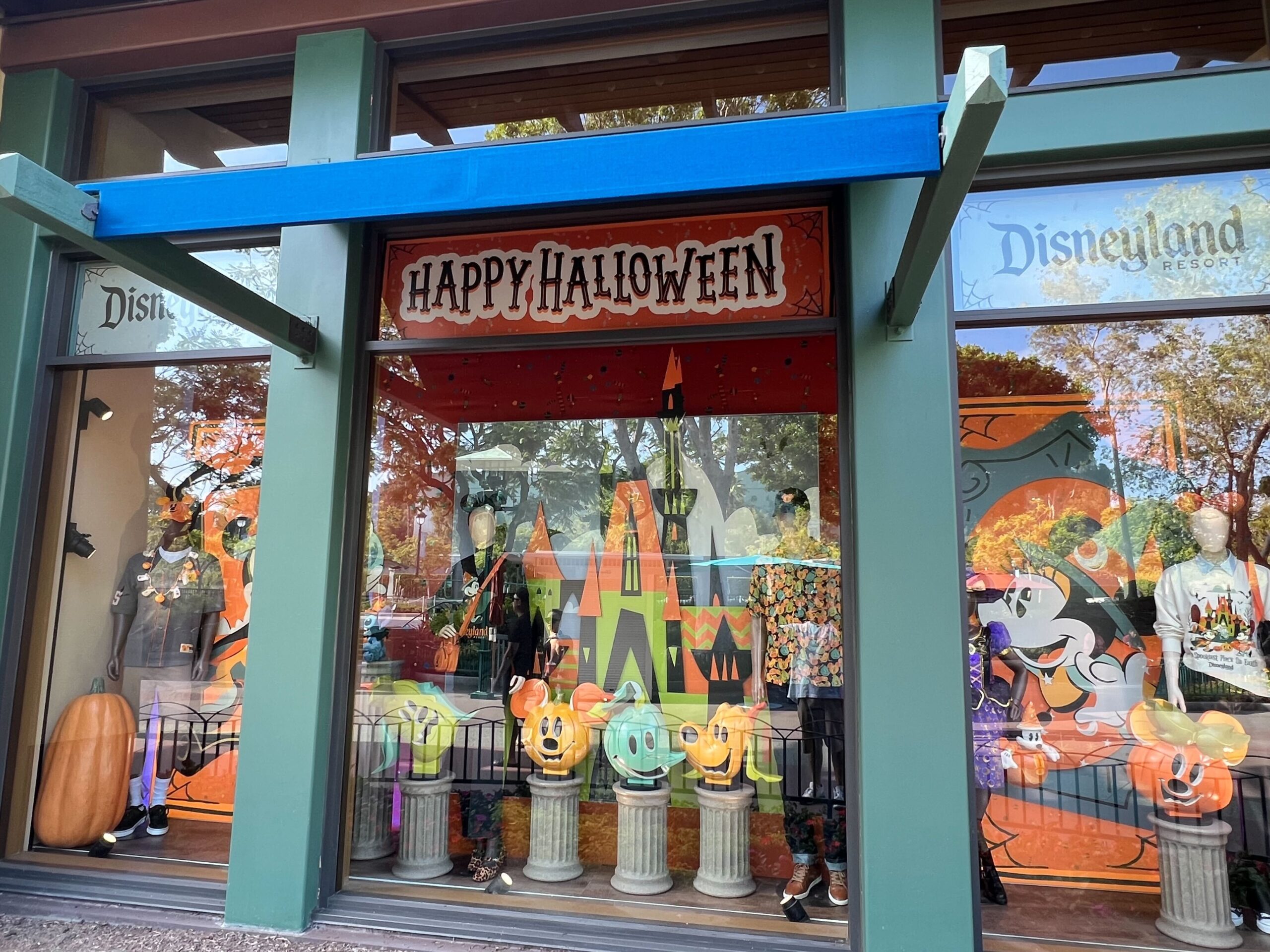 Halloween Takes Over World of Disney at Disneyland Resort Post Image