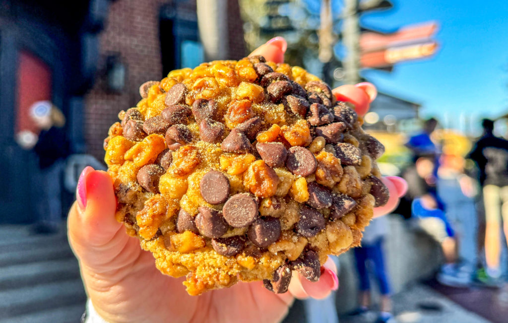 Get to Disney Springs FAST for the Limited-Time Gideon’s Bakehouse Cake Cones! Post Image